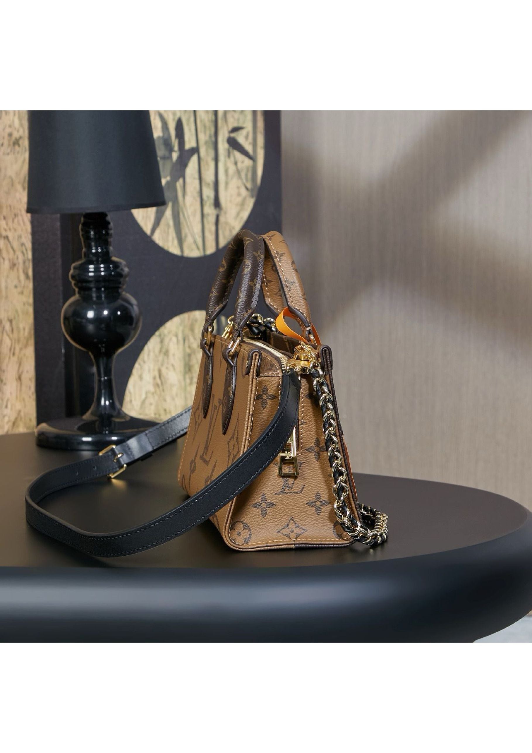 LV OnTheGo East West Chain